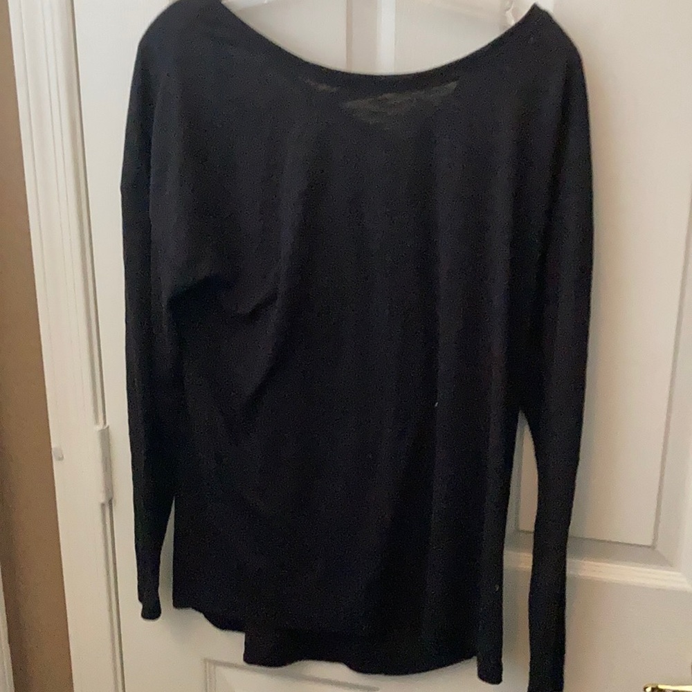 FINAL MARKDOWN Ladies xersion top medium